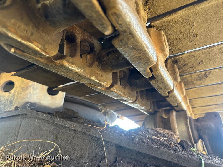 image for item FK0598 1981 Caterpillar 225 LC excavator