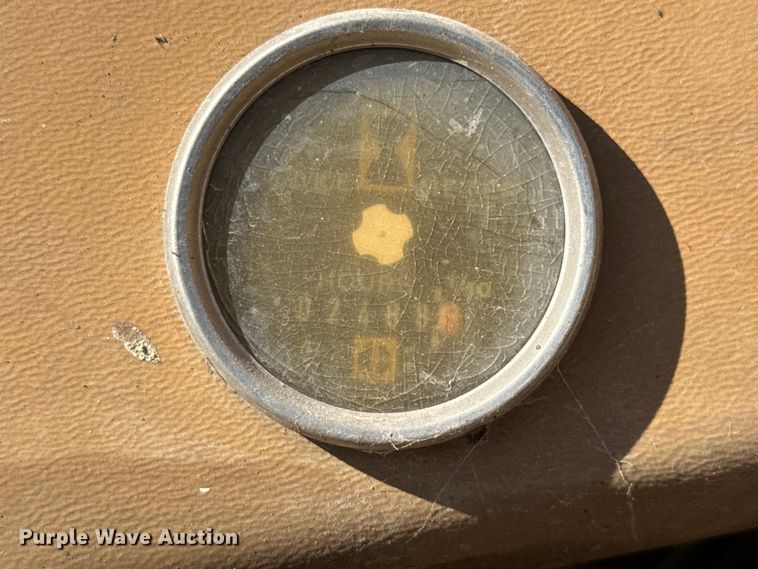 image for item FK0598 1981 Caterpillar 225 LC excavator