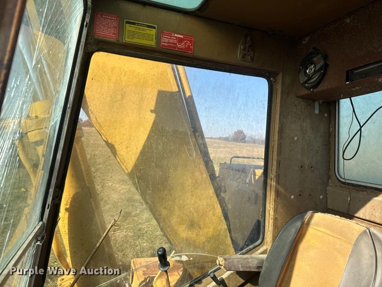 image for item FK0598 1981 Caterpillar 225 LC excavator