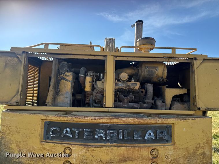 image for item FK0598 1981 Caterpillar 225 LC excavator
