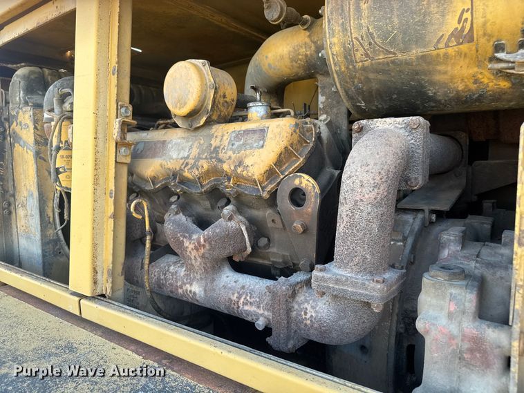 image for item FK0598 1981 Caterpillar 225 LC excavator