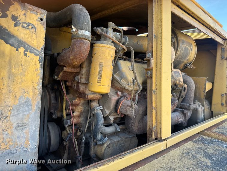 image for item FK0598 1981 Caterpillar 225 LC excavator