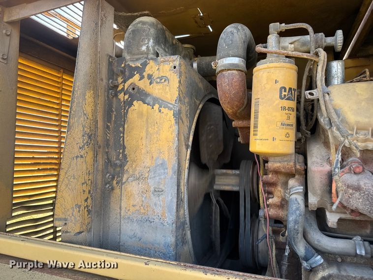 image for item FK0598 1981 Caterpillar 225 LC excavator