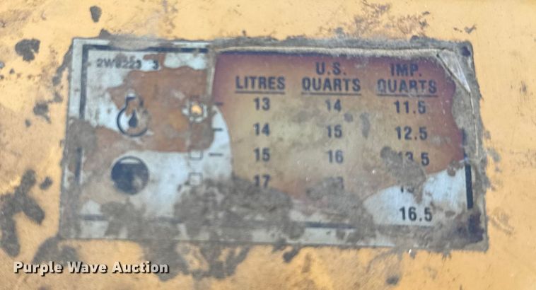 image for item FK0598 1981 Caterpillar 225 LC excavator