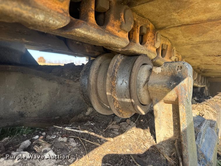 image for item FK0598 1981 Caterpillar 225 LC excavator