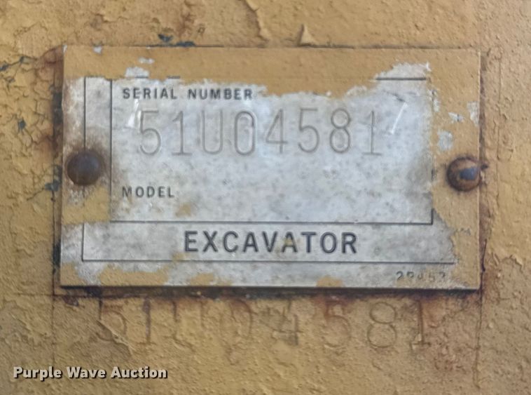 image for item FK0598 1981 Caterpillar 225 LC excavator