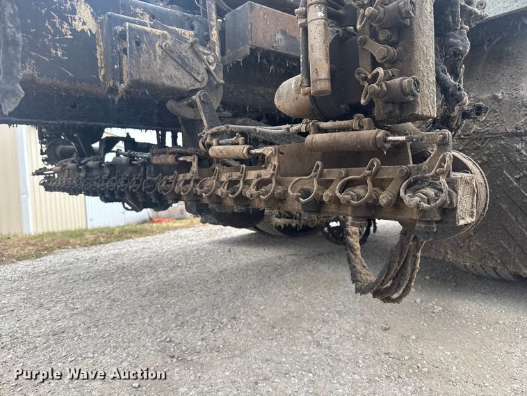 image for item FK0609 2005 Chevrolet C7500  oil distributor truck