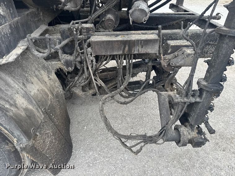 image for item FK0609 2005 Chevrolet C7500  oil distributor truck