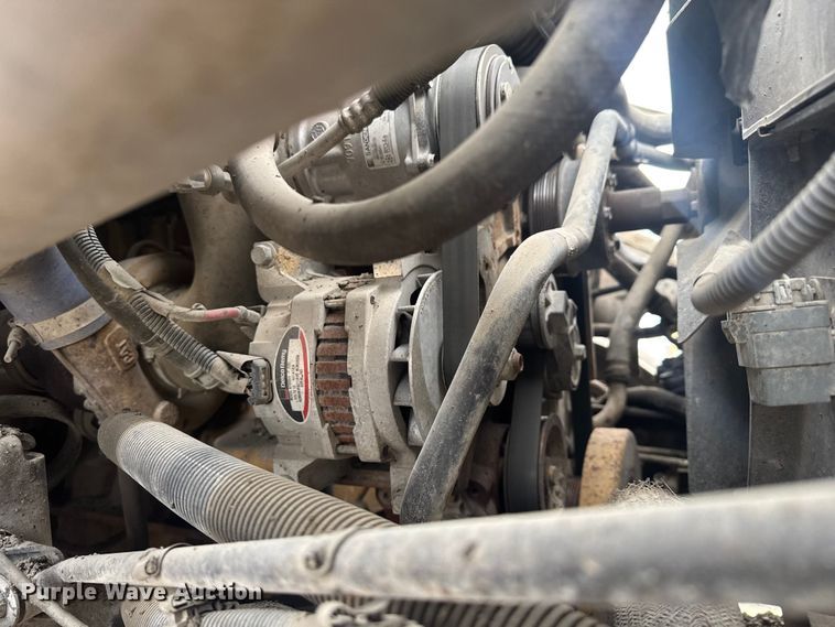 image for item FK0609 2005 Chevrolet C7500  oil distributor truck