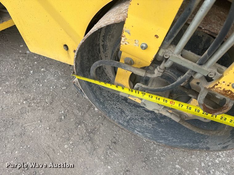 image for item FK0610 2017 Bomag BW 120 SL-5 double drum vibratory roller