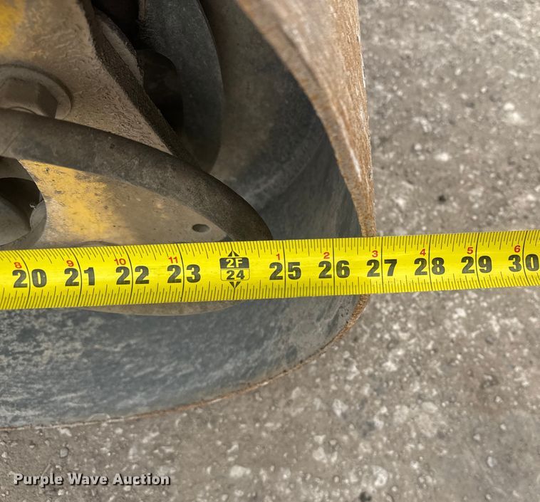 image for item FK0610 2017 Bomag BW 120 SL-5 double drum vibratory roller