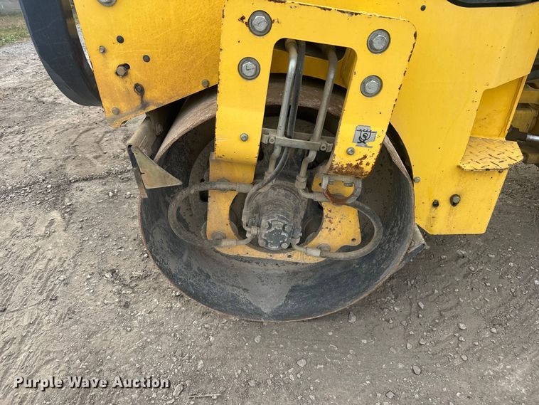 image for item FK0610 2017 Bomag BW 120 SL-5 double drum vibratory roller