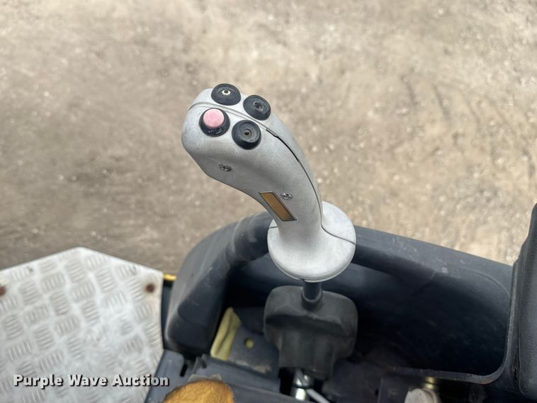 image for item FK0610 2017 Bomag BW 120 SL-5 double drum vibratory roller