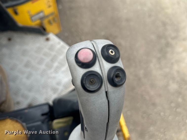 image for item FK0610 2017 Bomag BW 120 SL-5 double drum vibratory roller