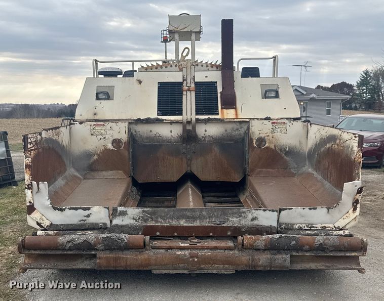 image for item FK0611 Cedarapids CR462 paver