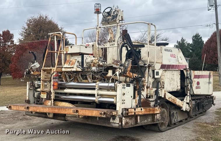 image for item FK0611 Cedarapids CR462 paver