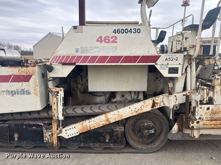 image for item FK0611 Cedarapids CR462 paver