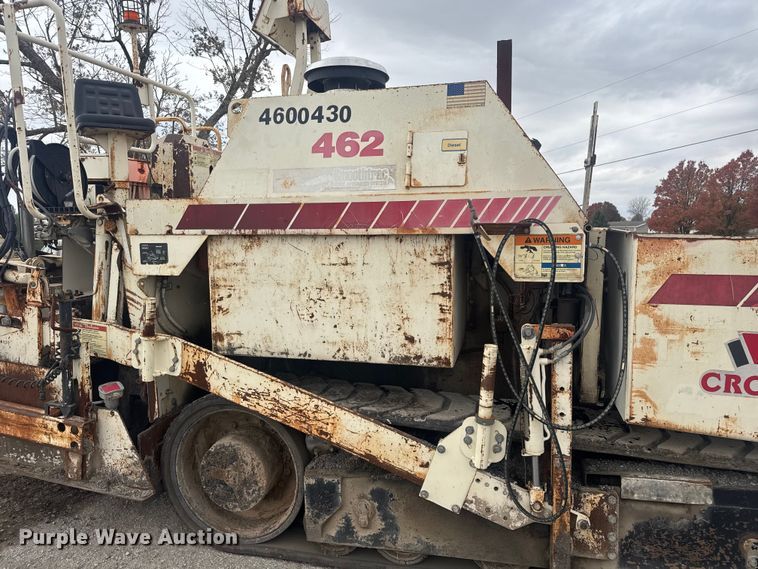 image for item FK0611 Cedarapids CR462 paver