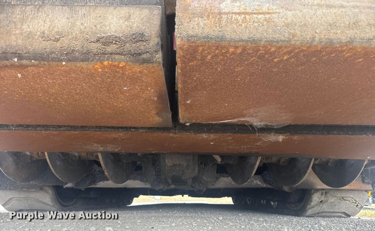 image for item FK0611 Cedarapids CR462 paver