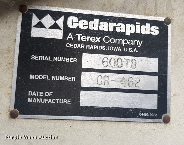 image for item FK0611 Cedarapids CR462 paver