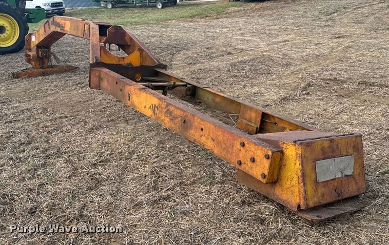 image for item FK0619 Motor grader frame 