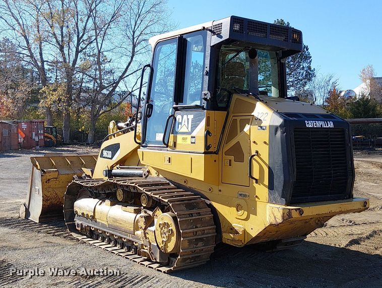 image for item FK0628 2013 Caterpillar 963D track loader