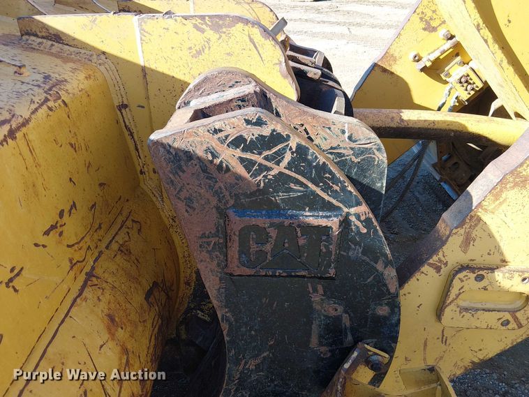 image for item FK0628 2013 Caterpillar 963D track loader