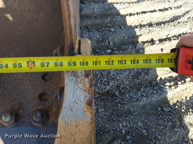 image for item FK0628 2013 Caterpillar 963D track loader