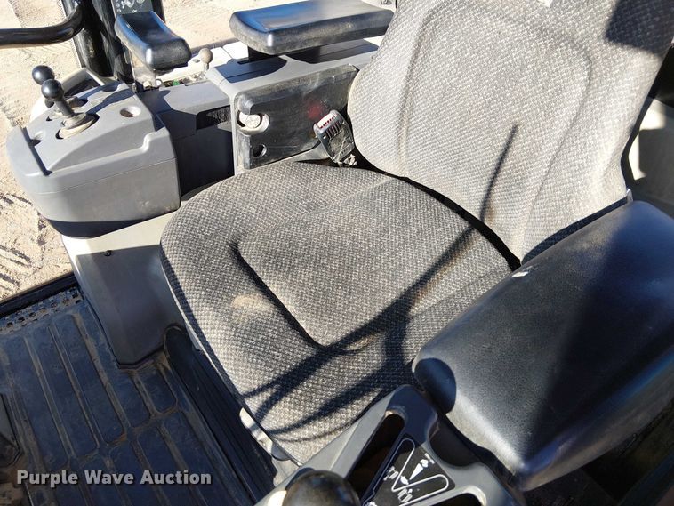 image for item FK0628 2013 Caterpillar 963D track loader