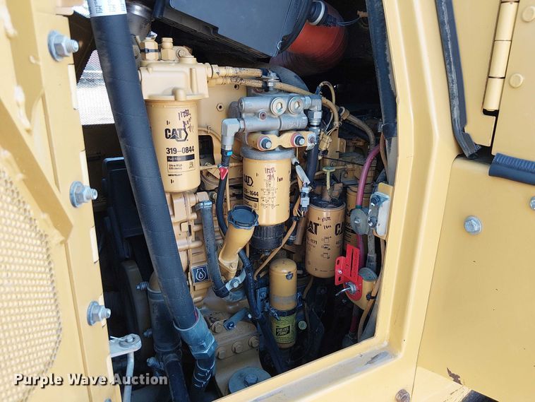 image for item FK0628 2013 Caterpillar 963D track loader