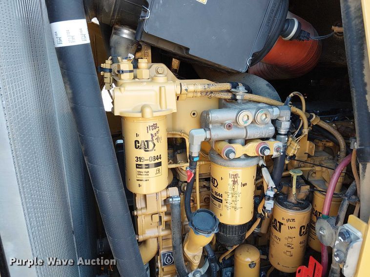 image for item FK0628 2013 Caterpillar 963D track loader