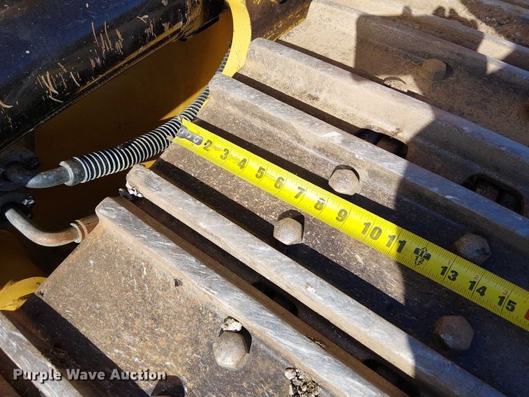 image for item FK0628 2013 Caterpillar 963D track loader