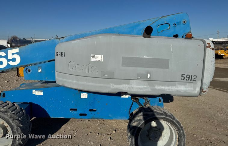 image for item FK0629 2007 Genie S-65  boom lift