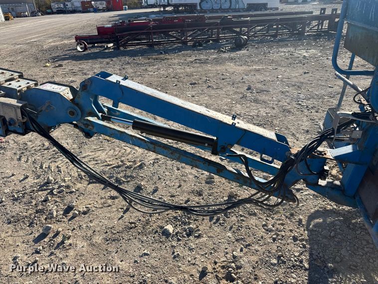 image for item FK0629 2007 Genie S-65  boom lift