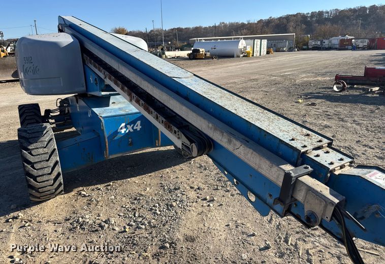 image for item FK0629 2007 Genie S-65  boom lift