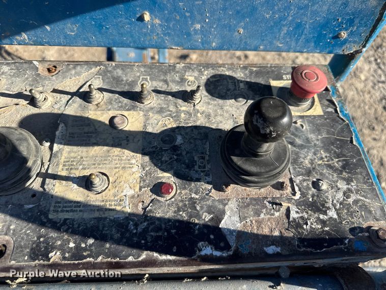 image for item FK0629 2007 Genie S-65  boom lift