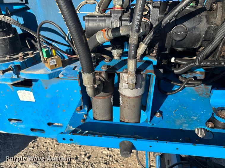 image for item FK0629 2007 Genie S-65  boom lift