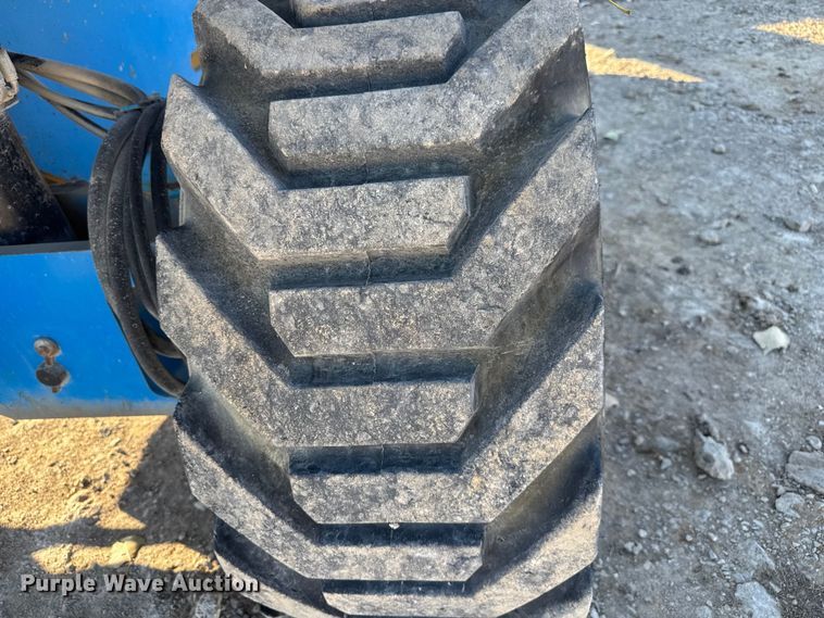 image for item FK0629 2007 Genie S-65  boom lift