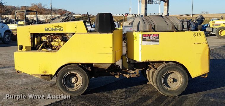 image for item FK0630 1994 Bomag BW11R  pneumatic roller