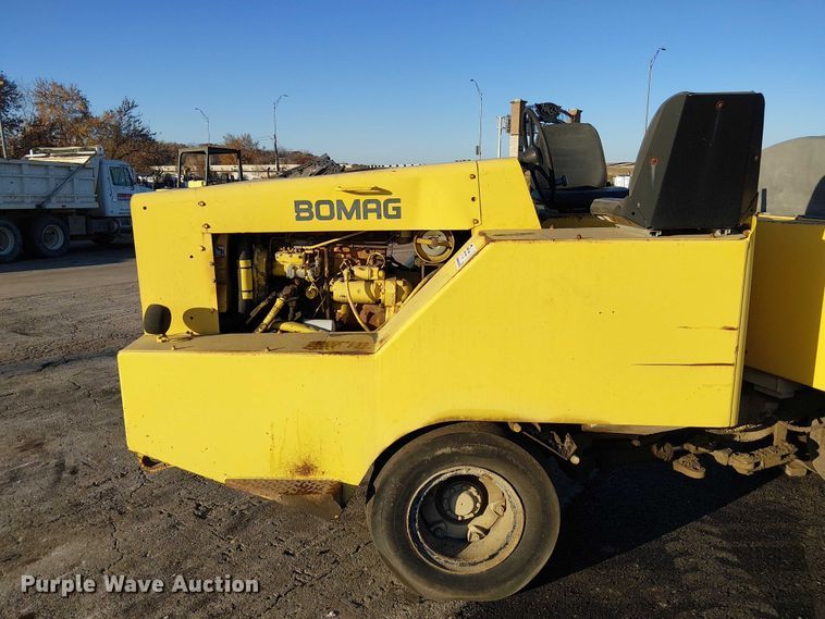 image for item FK0630 1994 Bomag BW11R  pneumatic roller