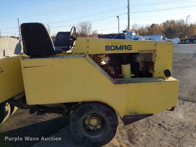 image for item FK0630 1994 Bomag BW11R  pneumatic roller