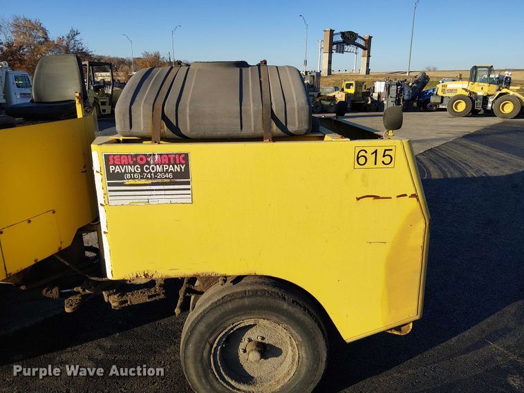 image for item FK0630 1994 Bomag BW11R  pneumatic roller