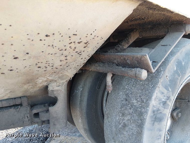 image for item FK0630 1994 Bomag BW11R  pneumatic roller