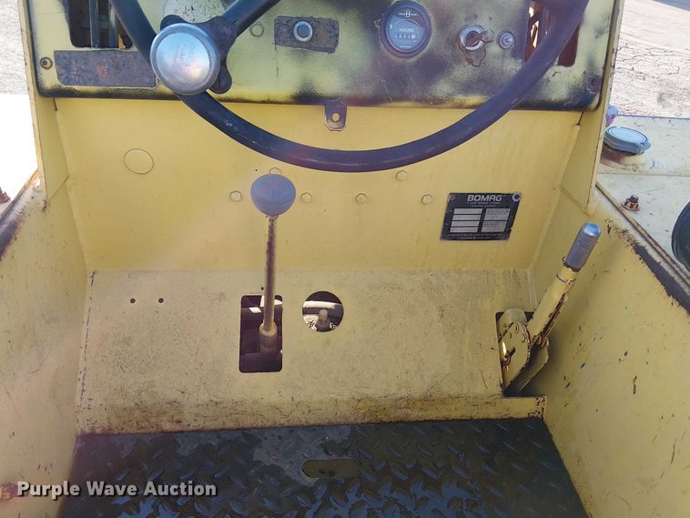 image for item FK0630 1994 Bomag BW11R  pneumatic roller