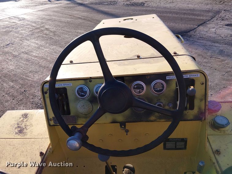 image for item FK0630 1994 Bomag BW11R  pneumatic roller