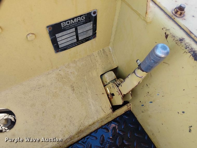 image for item FK0630 1994 Bomag BW11R  pneumatic roller