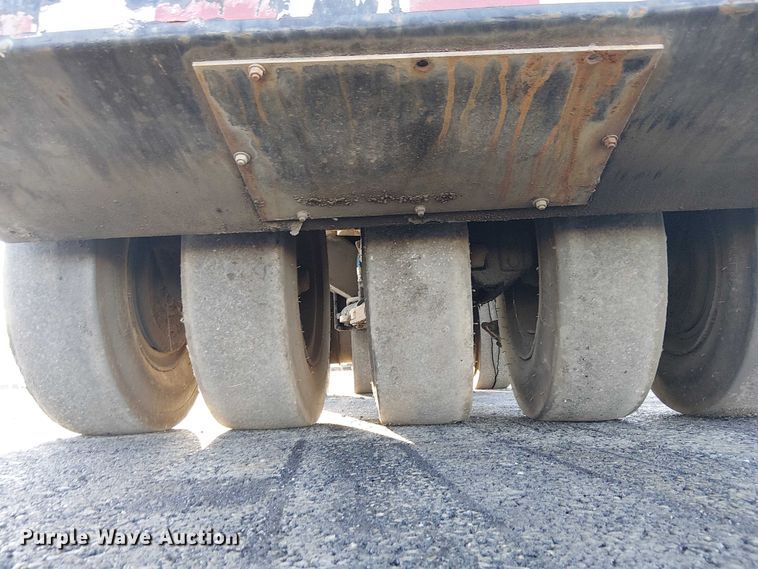 image for item FK0631 Hyster C530A pneumatic roller