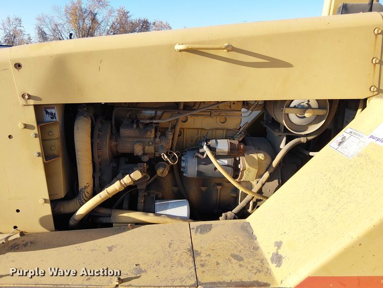 image for item FK0631 Hyster C530A pneumatic roller