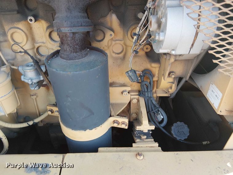 image for item FK0631 Hyster C530A pneumatic roller