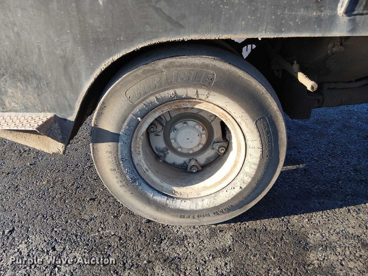 image for item FK0631 Hyster C530A pneumatic roller